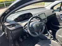 Peugeot - 208 - 1.2 puret. blue lion - car - 2016 - afbeelding 19 van  21
