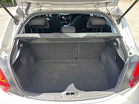 Peugeot - 208 - 1.2 puret. blue lion - car - 2017 - afbeelding 9 van  25