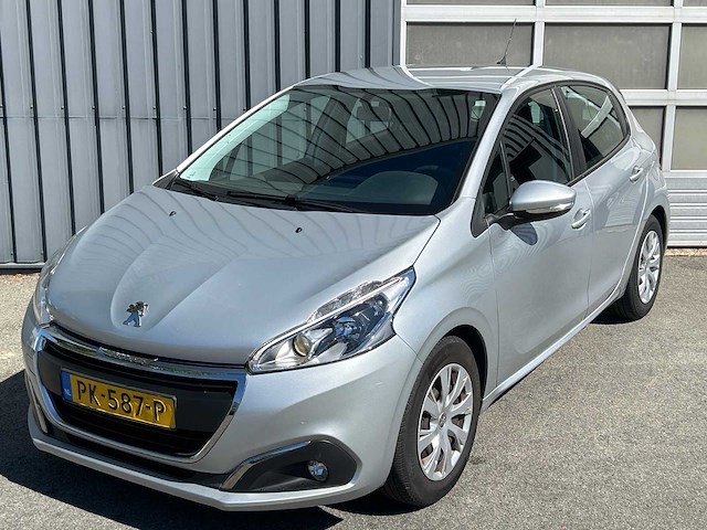 Peugeot - 208 - 1.2 puret. blue lion - car - 2017 - afbeelding 4 van  25