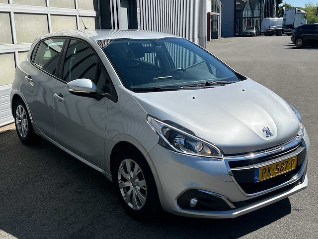 Peugeot - 208 - 1.2 puret. blue lion - car - 2017 - afbeelding 20 van  25
