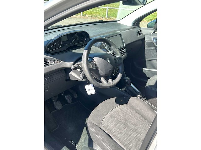 Peugeot - 208 - 1.2 puret. blue lion - car - 2017 - afbeelding 23 van  25