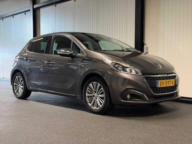 Peugeot - 208 - 1.2 puretech allure - car - 2018|sv-597-k|iaw - afbeelding 13 van  24