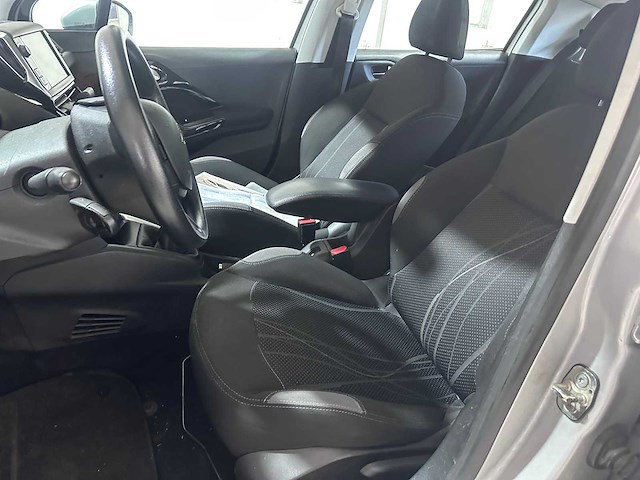 Peugeot - 208 - 1.2 vti blue lease - 78-zhg-1- 2012 - afbeelding 4 van  16