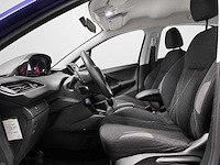 Peugeot - 208 - 1.2 vti blue lease 4-khn-67 2013 iaw - afbeelding 4 van  36