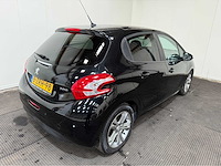 Peugeot - 208 - personenauto - 2015 - afbeelding 24 van  27