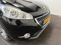 Peugeot - 208 - personenauto - 2015 - afbeelding 27 van  27