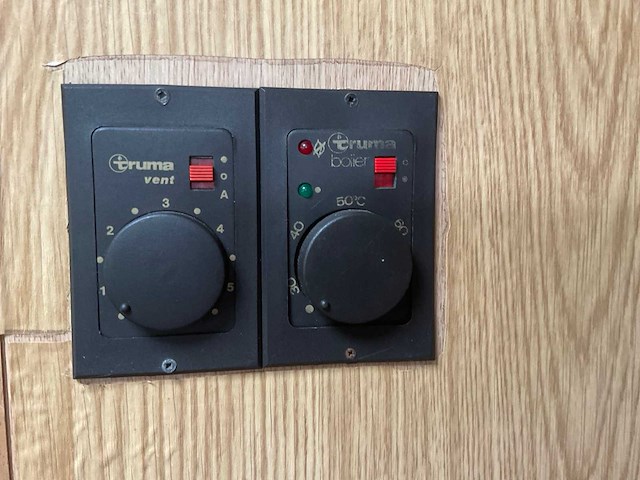 Peugeot - 280l - camper - afbeelding 14 van  35