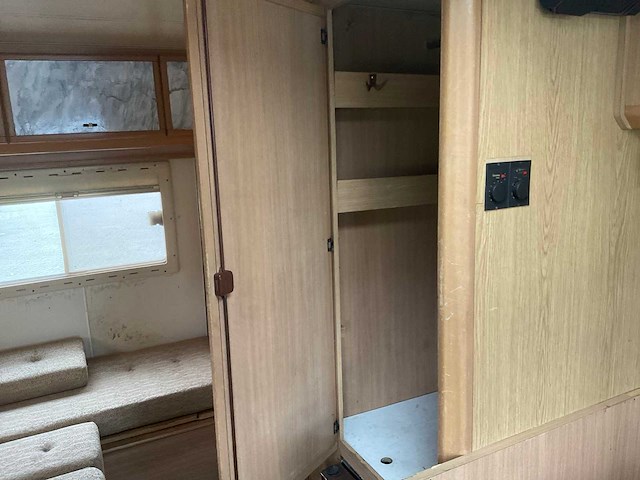 Peugeot - 280l - camper - afbeelding 15 van  35