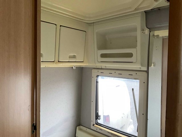 Peugeot - 280l - camper - afbeelding 17 van  35