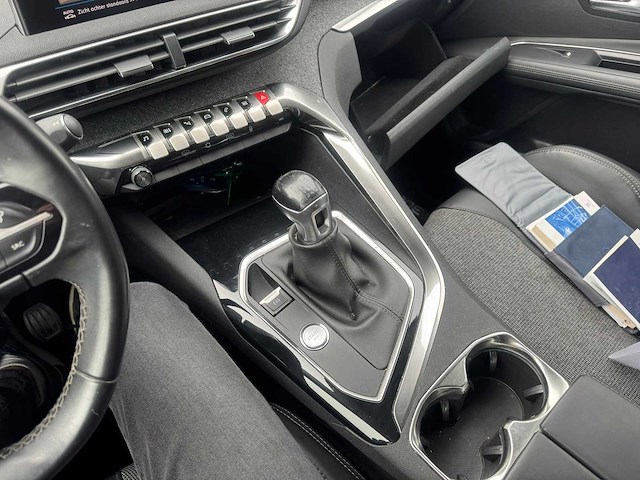 Peugeot - 3008 - 1.2 puret. première 2017 nb-760-h iaw - afbeelding 11 van  18