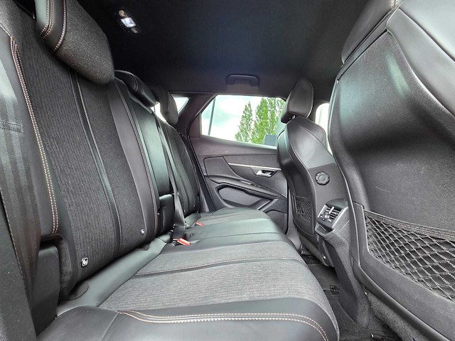 Peugeot - 3008 - 1.2 puretech gt line - 2018 - tl-138-n - personenauto - afbeelding 28 van  36