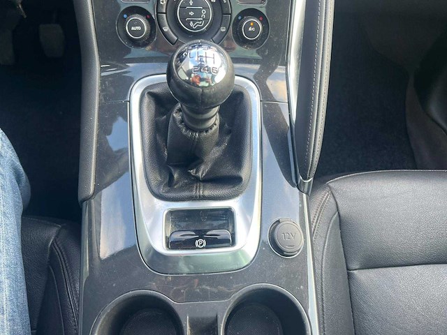 Peugeot - 3008 - 1.6 , 05-rbg-4 - afbeelding 8 van  27