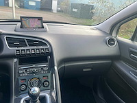 Peugeot - 3008 - 1.6 , 05-rbg-4 - afbeelding 5 van  27