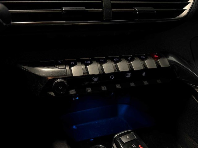 Peugeot - 3008 - 1.6 e-thp gt line - car - 2018|sh-846-f|iaw - afbeelding 2 van  26