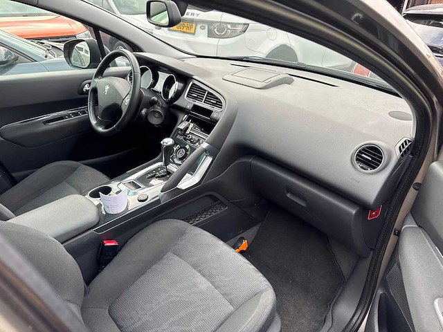 Peugeot - 3008 - 1.6 thp active 06-znb-2 2013 iaw - afbeelding 9 van  15