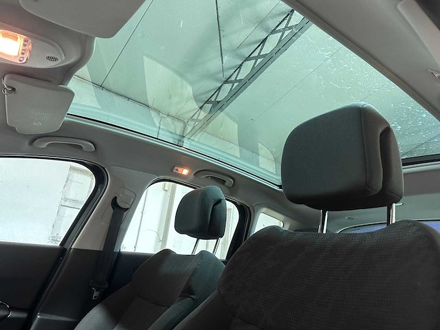 Peugeot - 3008 - 1.6 thp active automaat- (voorheen 40-zvj-8)- 2013 - afbeelding 5 van  16