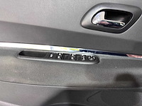 Peugeot - 3008 - 1.6 thp active automaat- (voorheen 40-zvj-8)- 2013 - afbeelding 2 van  4