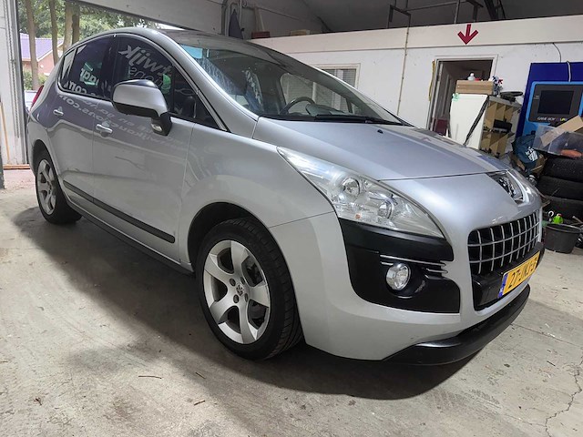Peugeot - 3008 - 1.6 thp première - 27-jnj-3- 2009 - afbeelding 12 van  16