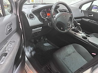 Peugeot - 3008 - 1.6 thp première - 27-jnj-3- 2009 - afbeelding 14 van  16