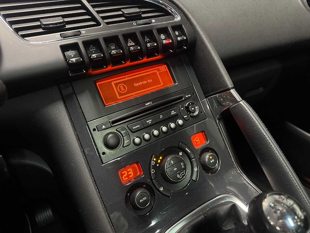 Peugeot - 3008 - 1.6 thp première 2009 04-jkt-6 iaw - afbeelding 19 van  25