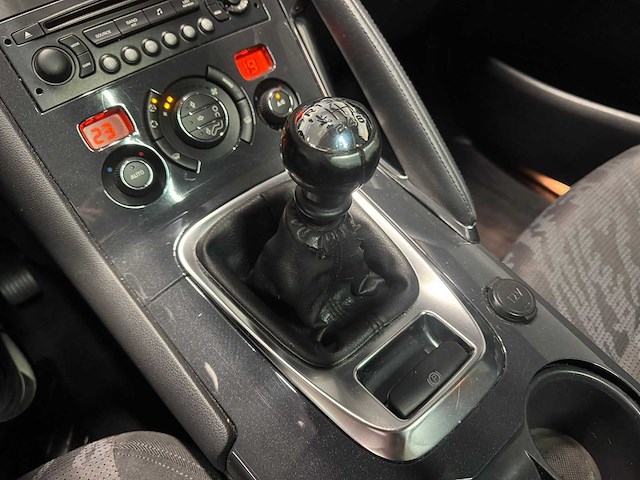 Peugeot - 3008 - 1.6 thp première 2009 04-jkt-6 iaw - afbeelding 20 van  25