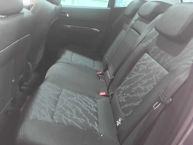 Peugeot - 3008 - 1.6 thp st automaat- 18-nxp-3- 2011 - afbeelding 6 van  15