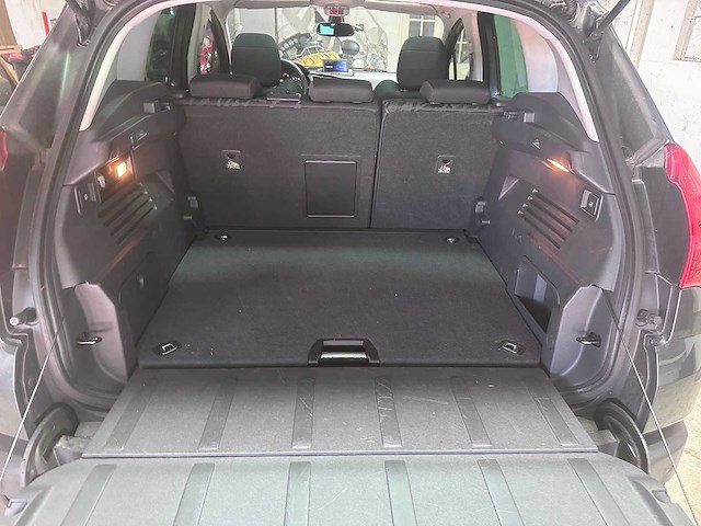 Peugeot - 3008 - 1.6 thp st automaat- 18-nxp-3- 2011 - afbeelding 7 van  15