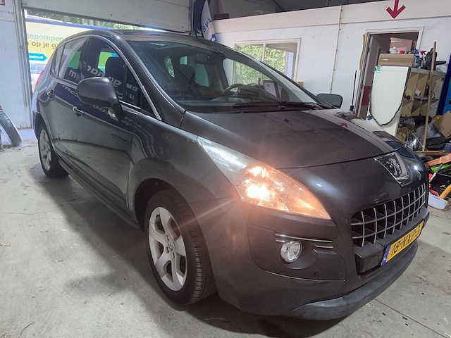 Peugeot - 3008 - 1.6 thp st automaat- 18-nxp-3- 2011 - afbeelding 11 van  15