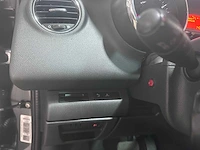 Peugeot - 3008 - 1.6 thp st automaat- 18-nxp-3- 2011 - afbeelding 3 van  21