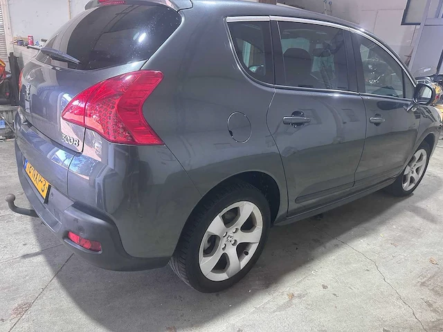 Peugeot - 3008 - 1.6 thp st automaat- 18-nxp-3- 2011 - afbeelding 16 van  21