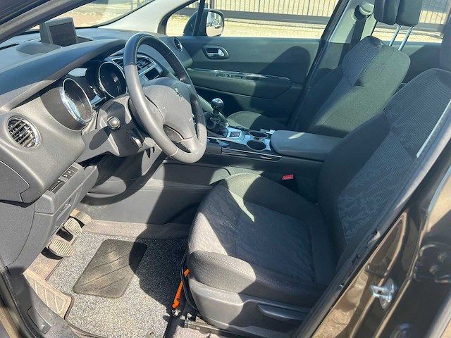 Peugeot - 3008 - 1.6 turbo, 49-rht-8 - afbeelding 8 van  19