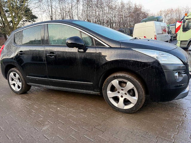 Peugeot - 3008 - 1.6 vti sr - personenauto - afbeelding 1 van  7