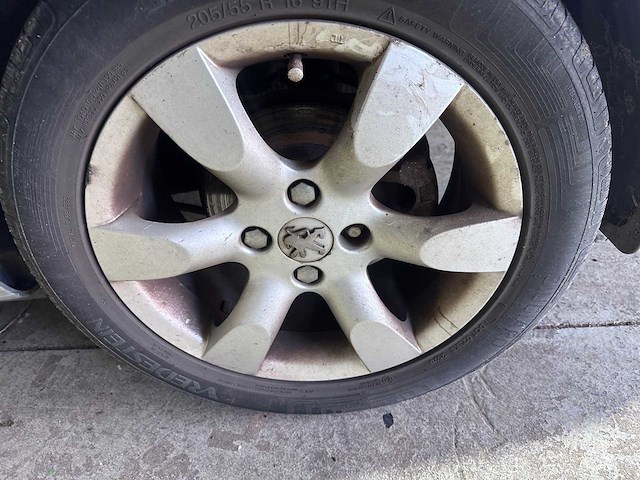 Peugeot - 307 cc - 2.0-16v - 93-xn-rf- 2007 - afbeelding 6 van  10