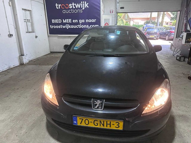 Peugeot - 307 cc - 2.0-16v samurai ed.- 70-gnh-3- 2004 - afbeelding 6 van  18