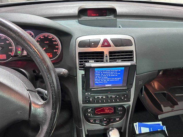 Peugeot - 307 sw - 1.6 16v pack automaat- 71-ls-rl- 2003 - afbeelding 2 van  17