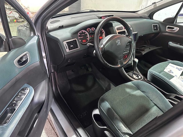 Peugeot - 307 sw - 1.6 16v pack automaat- 71-ls-rl- 2003 - afbeelding 15 van  17