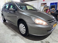 Peugeot - 307 sw - 2.0 16v pack - car - 2003 - afbeelding 2 van  4