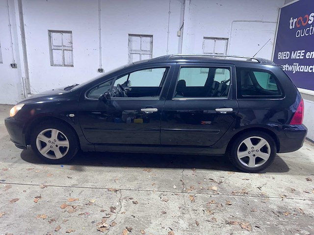 Peugeot - 307 sw - 2.0 16v pack automaat- 75-pb-lj - afbeelding 12 van  22