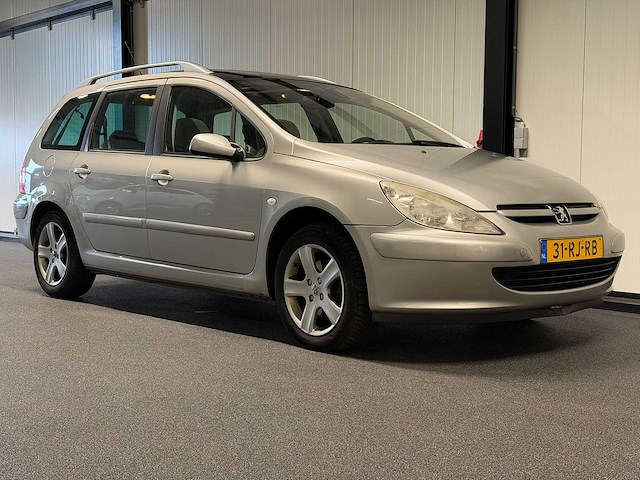 Peugeot - 307 sw - 2.0 16v premium 2005 31-rj-rb iaw - afbeelding 7 van  14