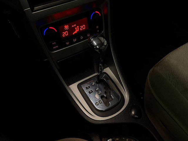 Peugeot - 307 sw - 2.0 16v premium 2005 31-rj-rb iaw - afbeelding 14 van  14