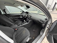 Peugeot - 308 - 1.2 vti active personenauto - 2014 - afbeelding 2 van  28