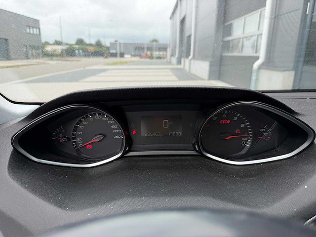 Peugeot - 308 - 1.2 vti active personenauto - 2014 - afbeelding 3 van  28