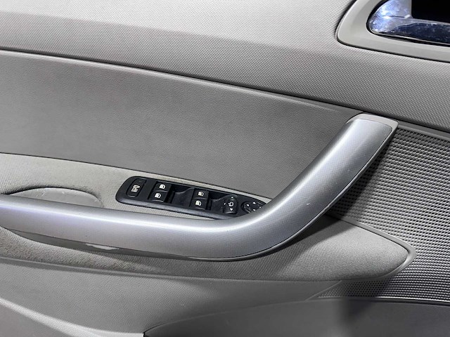 Peugeot - 308 - 1.6 thp xt automaat- 24-zp-hn - afbeelding 3 van  22