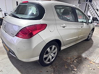 Peugeot - 308 - 1.6 thp xt automaat- 24-zp-hn - afbeelding 18 van  22