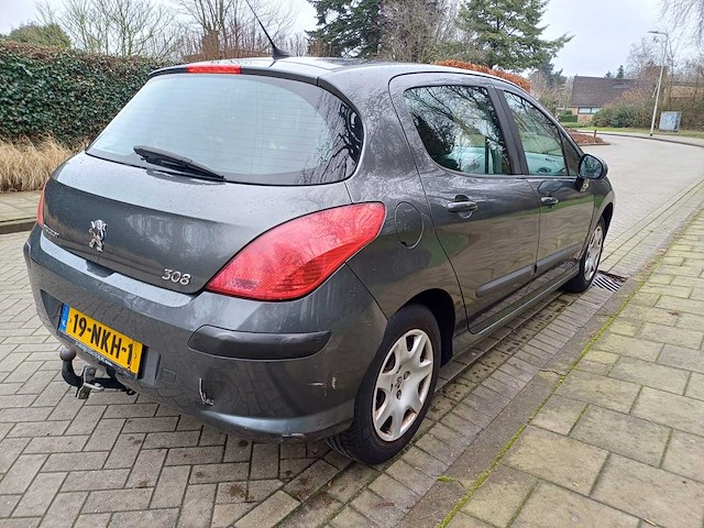 Peugeot - 308 - 1.6 vti blue lease, 19-nkh-1 - afbeelding 8 van  13