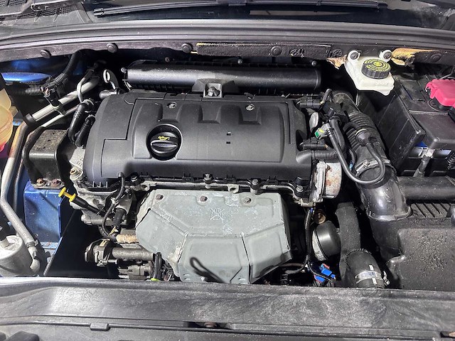 Peugeot - 308 - 1.6 vti xs - 69-zd-rk - afbeelding 11 van  19