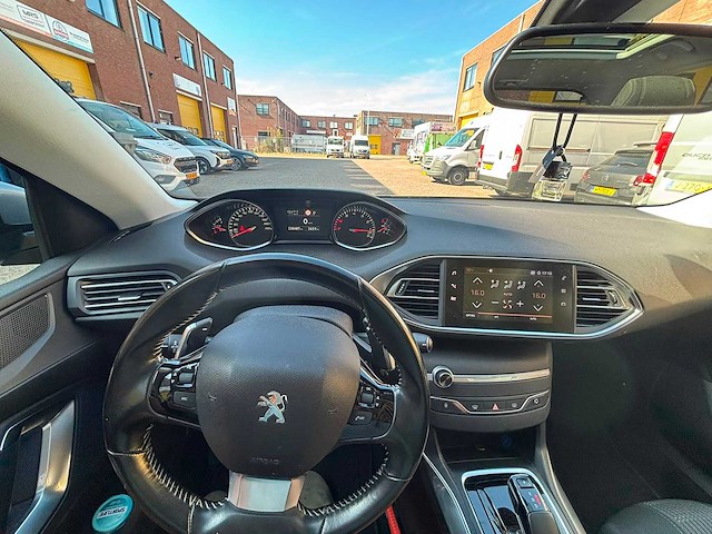Peugeot - 308 - automaat - 1.2 puret.bl l pr av - car - 2020 - afbeelding 4 van  21