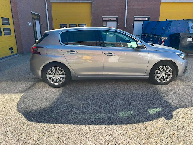 Peugeot - 308 - automaat - 1.2 puret.bl l pr av - car - 2020 - afbeelding 18 van  21
