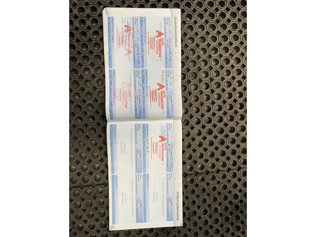 Peugeot - 308 - personenauto - 2013 - afbeelding 13 van  31