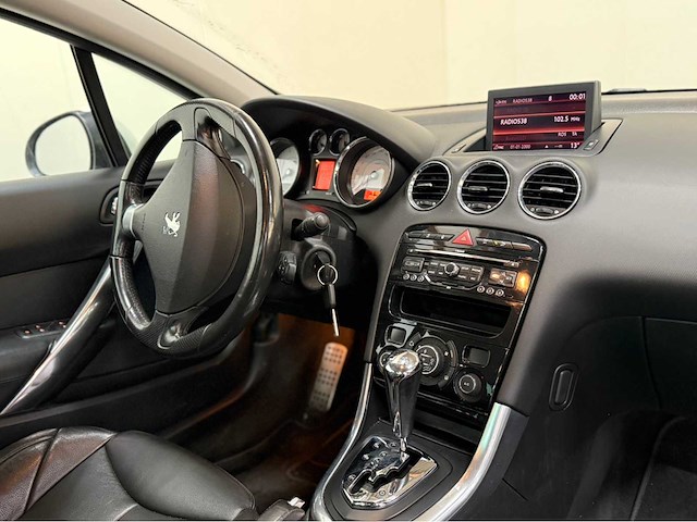 Peugeot - 308 cc - 1.6 thp feline - personenauto - 2009 - afbeelding 4 van  34